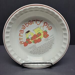 Hankook Korea Porcelain Strawberry Pie recipe Vintage 10 3/4" Dish